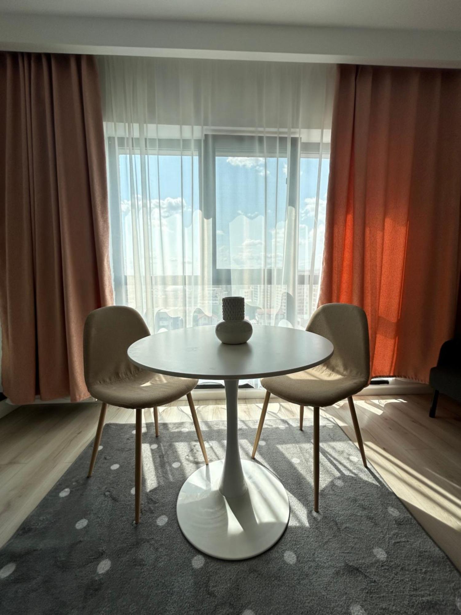 Elegant Studio With City Views - Prime Location - 02 Bukarest Exterior foto