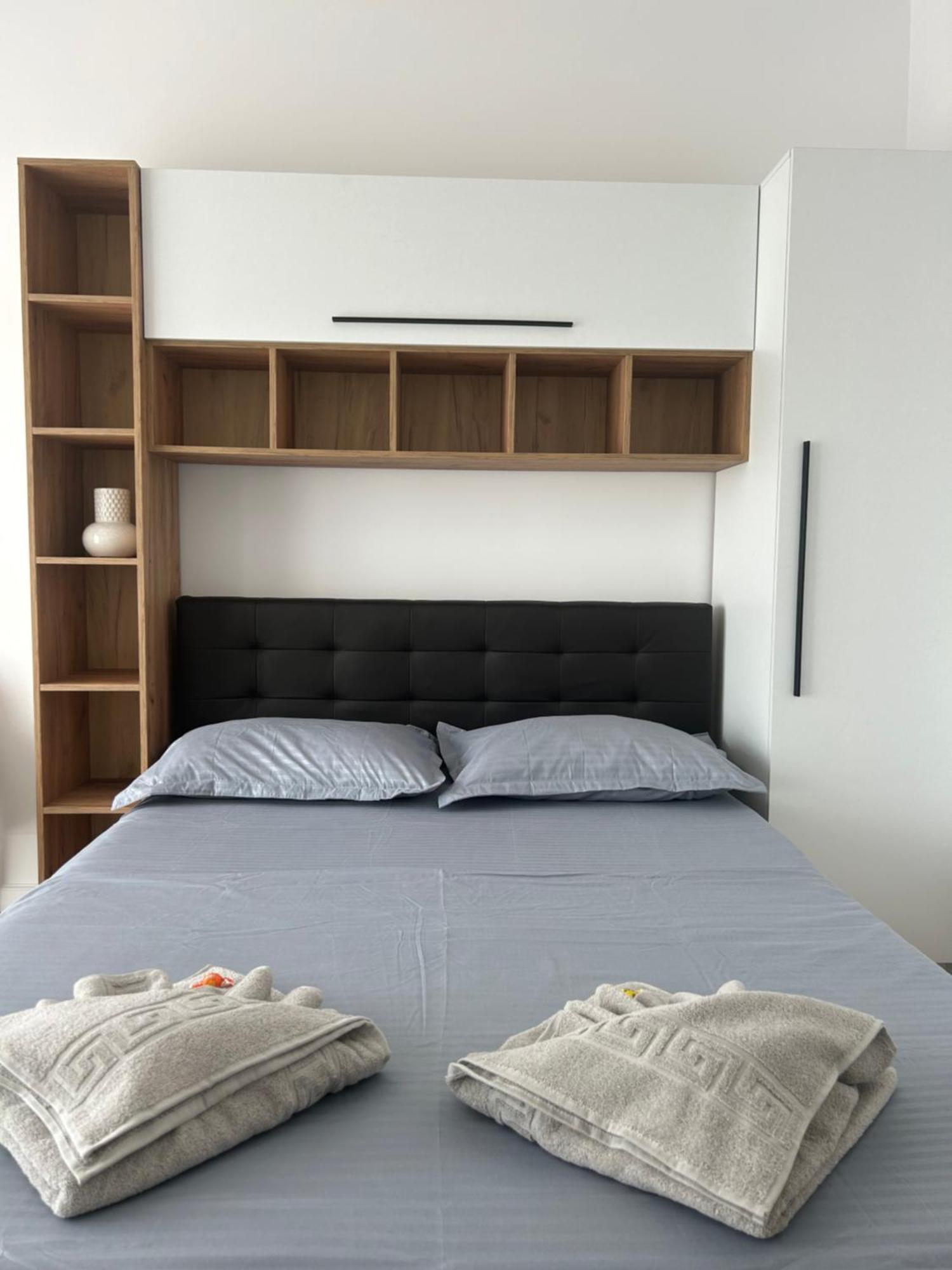 Elegant Studio With City Views - Prime Location - 02 Bukarest Exterior foto