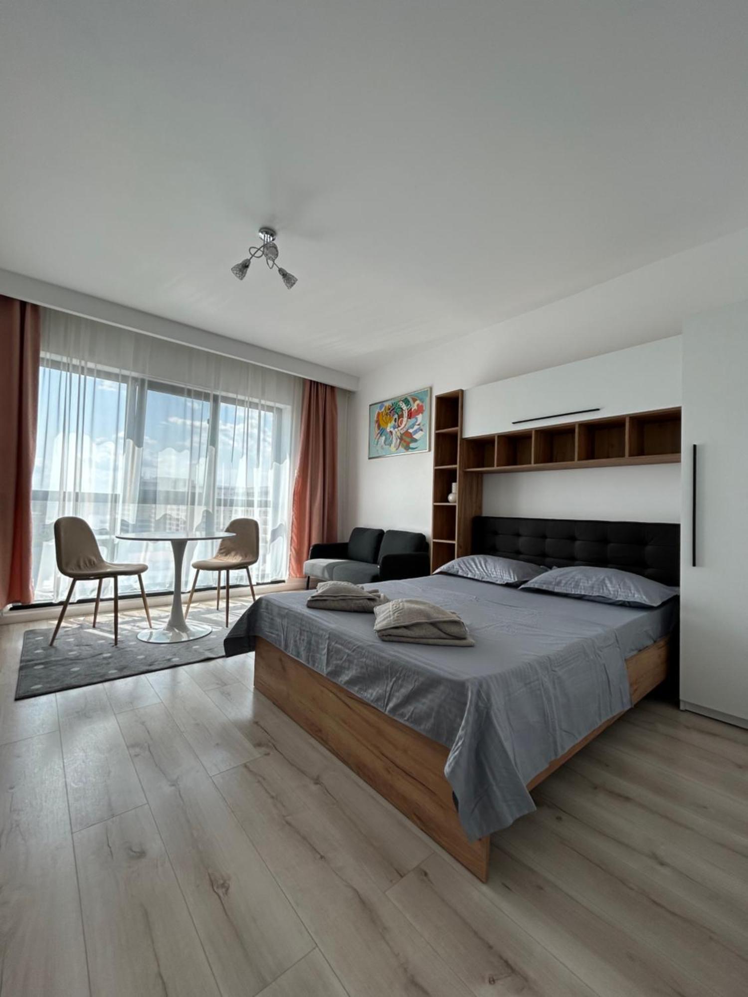 Elegant Studio With City Views - Prime Location - 02 Bukarest Exterior foto