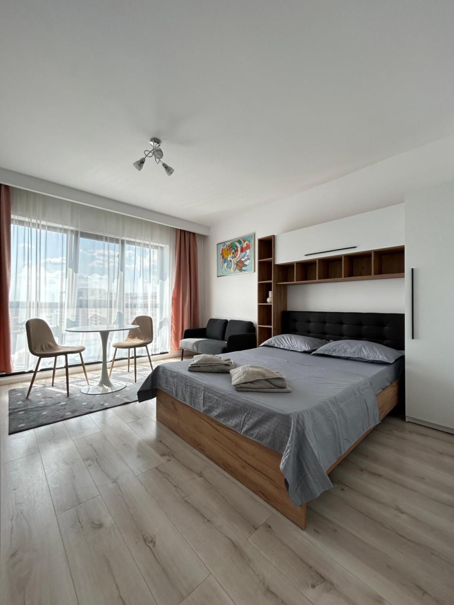 Elegant Studio With City Views - Prime Location - 02 Bukarest Exterior foto
